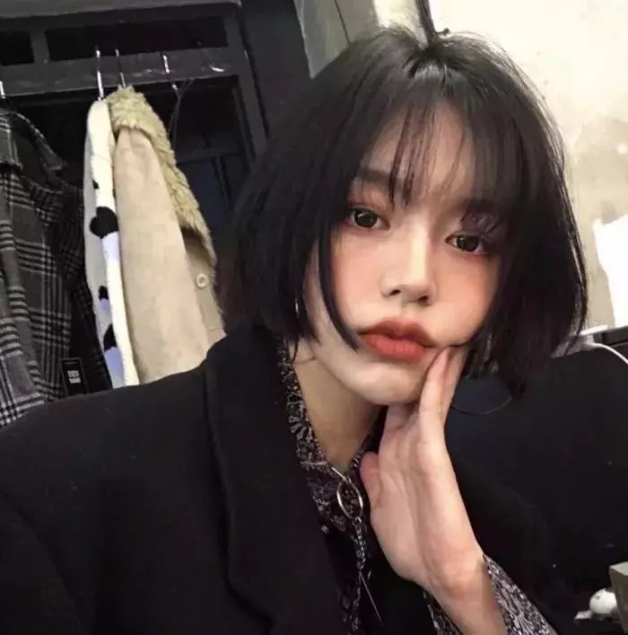 爱在年少时 封面